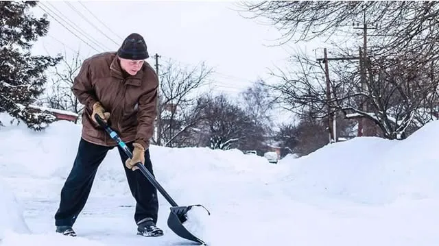 Snow removal service from Dema's Lawn Care